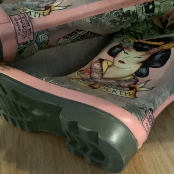 Ed Hardy Rain boots - Picture 4 of 7